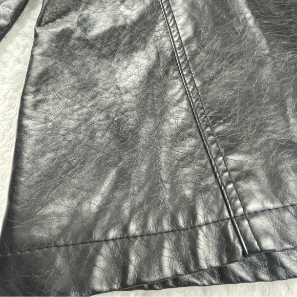 🔥Lane Crawford Belted Buttons Closure Black Faux Leather Jacket Size L - Picture 8 of 15